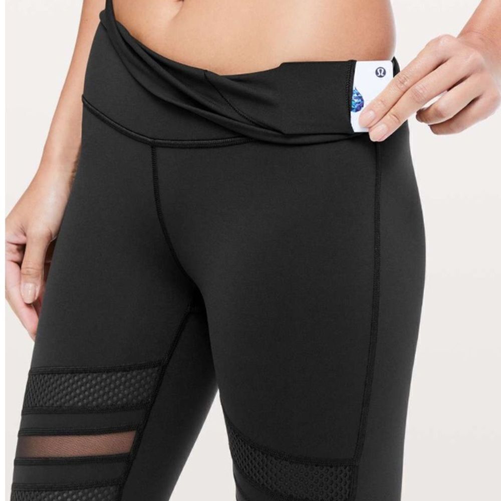 Lululemon High Rise Tight Tech & Mesh Mix - Picture 2 of 8